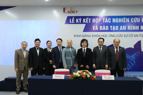 Trường ĐH Bách khoa Hà Nội ký kết với BKAV đào tạo an ninh mạng